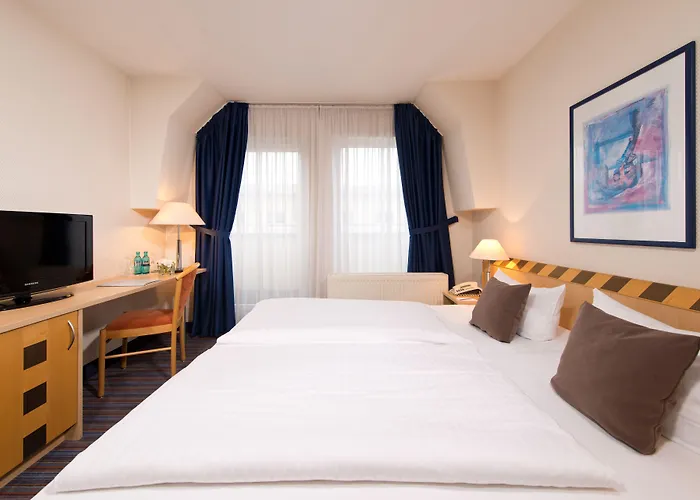 Achat Elbufer Otel Dresden