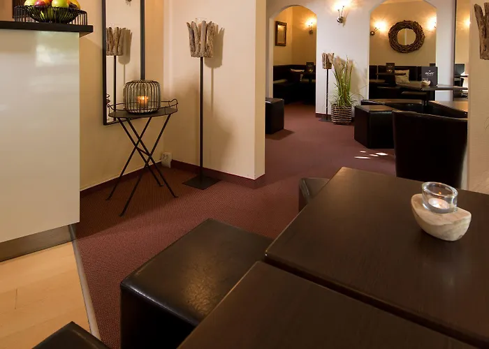 فندق Achat Elbufer 4*