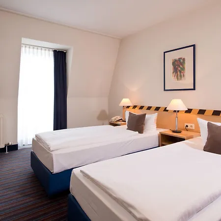 Hotel Achat Elbufer Dresde
