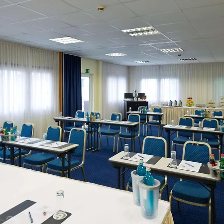 Hotel Achat Elbufer Dresda