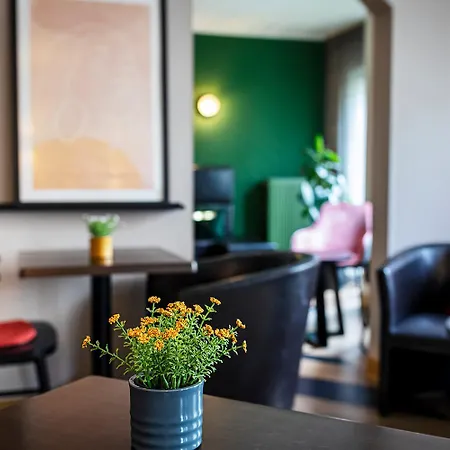 Achat Elbufer Hotel 4*
