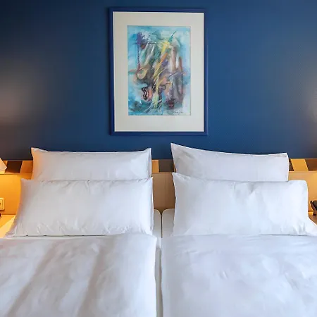 Hotel Achat Elbufer Dresda