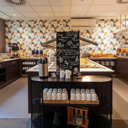 Hotel Achat Elbufer Dresda