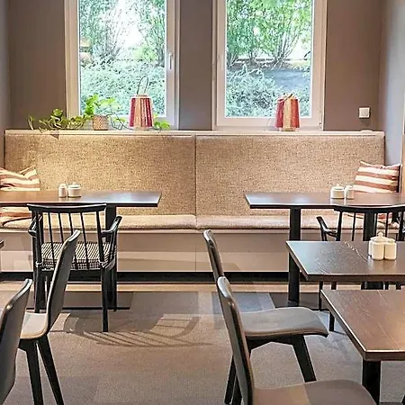 Achat Elbufer Hotel Dresden