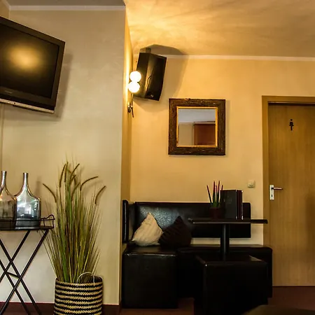 Hotel Achat Elbufer Dresda