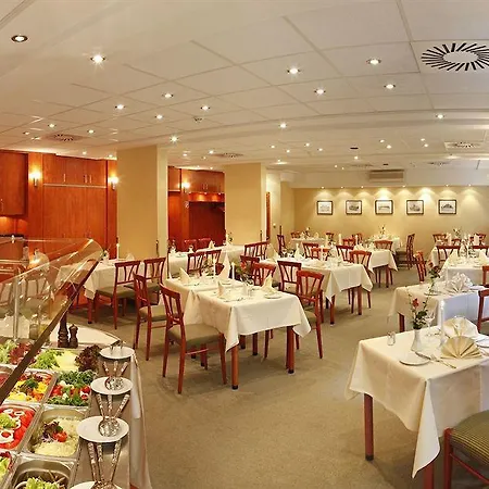 Achat Elbufer Hotel Dresda